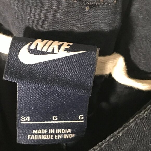 NIKE Athletic Blue Workout Cargo Zipper Activewear Sports Training Shorts - Picture 5 of 6